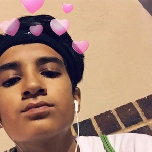 Meet your Posher, Adan